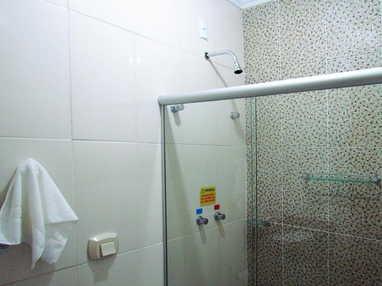Oliveiras Hotel Trindade (Goias)